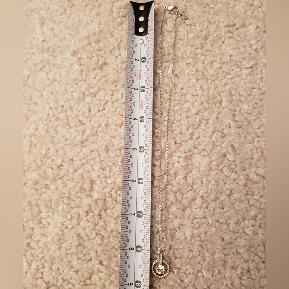 Swarovski lavender collection pendant necklace - Picture 3 of 5